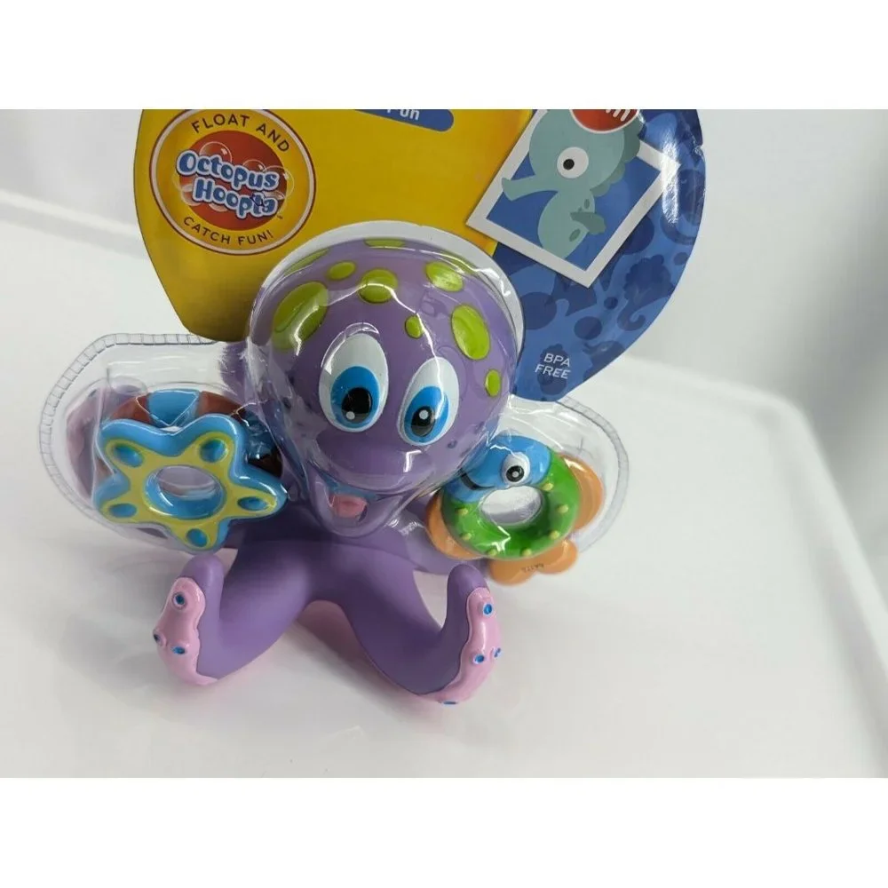 Nuby Floating Purple Octopus with 3 Hoopla Rings Interactive Bath Toy